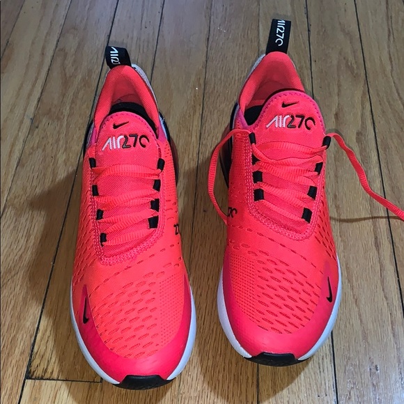 Nike Shoes - Nike air size 6.5 in women’s this is in kids sz5.5